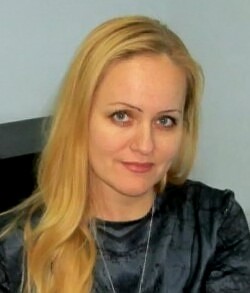 Заведующая кафедрой английского языка для экономических специальностей прошла курсы повышения квалификации  в МГУ имени М. В. Ломоносова