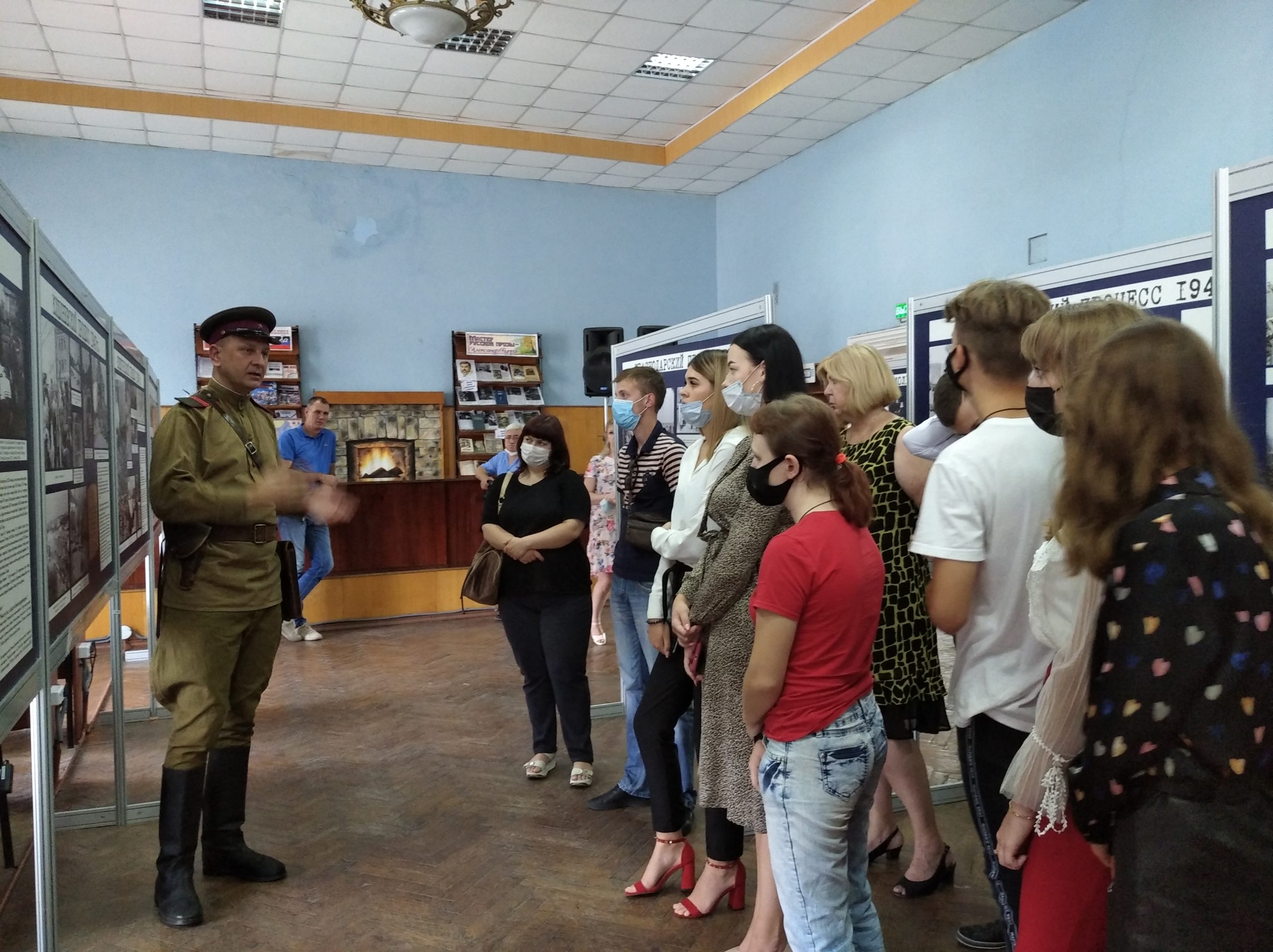 Студенты ЕТЭМ посетили выставку «Советский Нюрнберг»