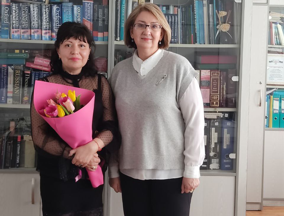 На ФИЯ прошла защита докторской диссертации