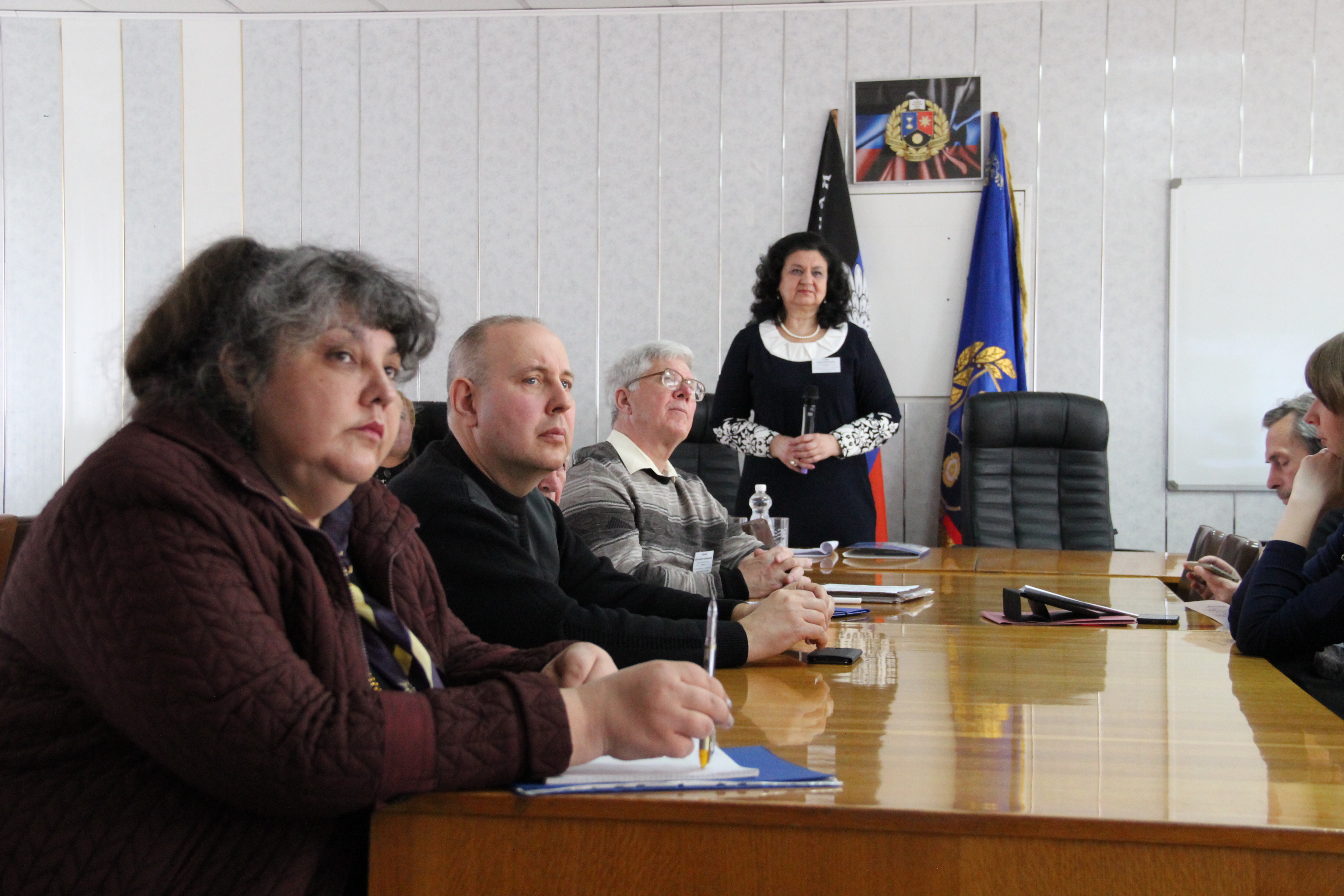 В ДонНУ состоялся круглый стол на тему «Проблемы развития школьного математического образования в ДНР в соответствии с принятой Концепцией»