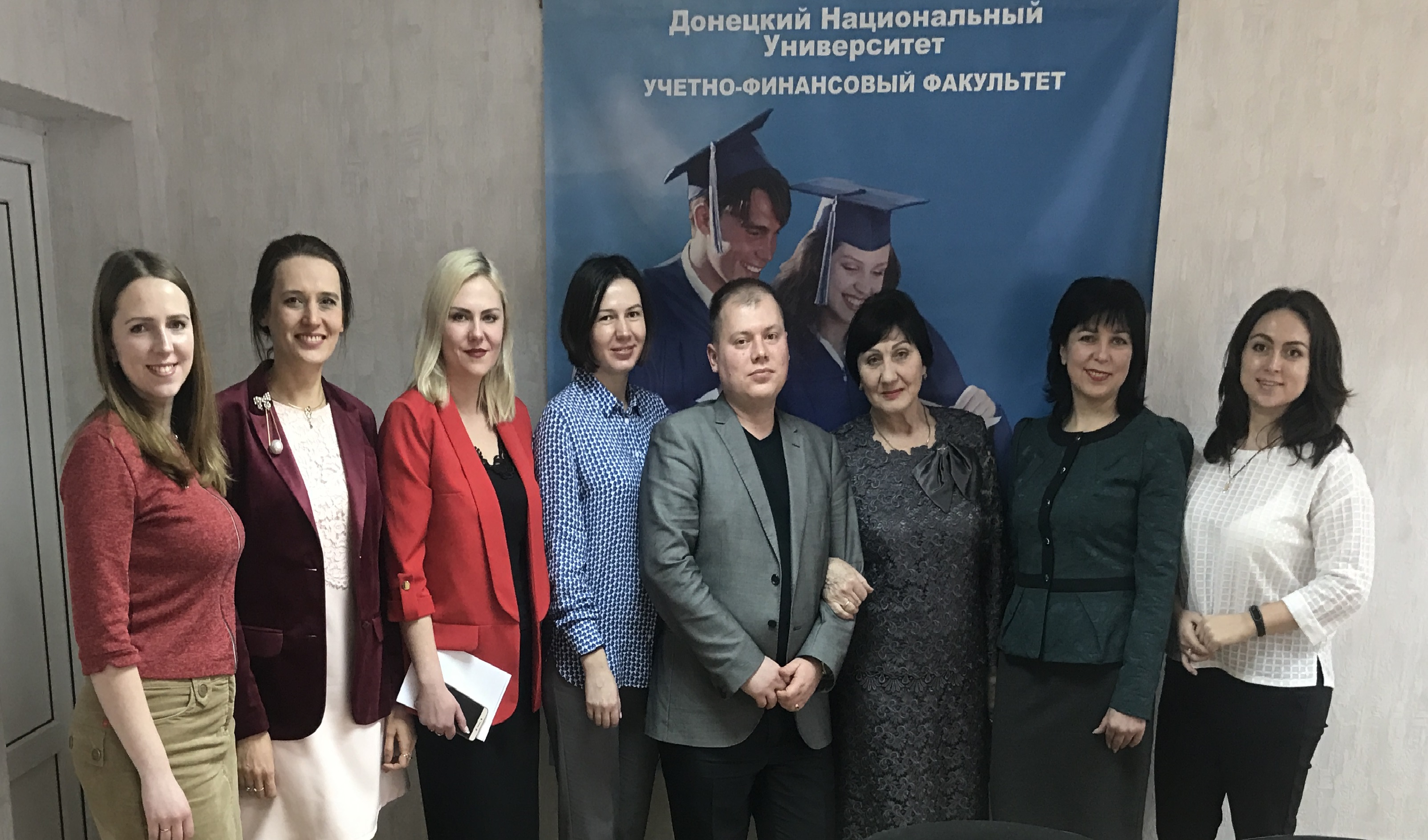 На учетно-финансовом факультете состоялась конференция студентов и молодых ученых “Экономическая теория в условиях глобализации экономики”