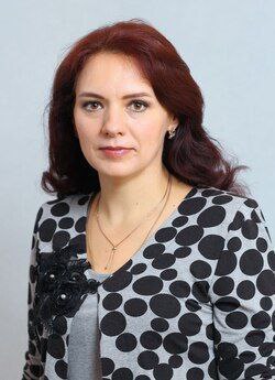 Коллектив ДонГУ поздравляет доцента кафедры английского языка для профессиональной коммуникации Татьяну Сироту с юбилеем