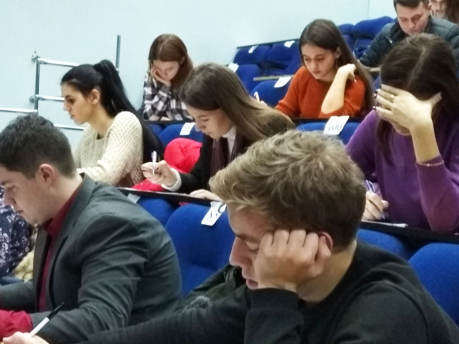 В ДонНУ прошла олимпиада по правоведению для студентов неюридических специальностей «Знатоки права»