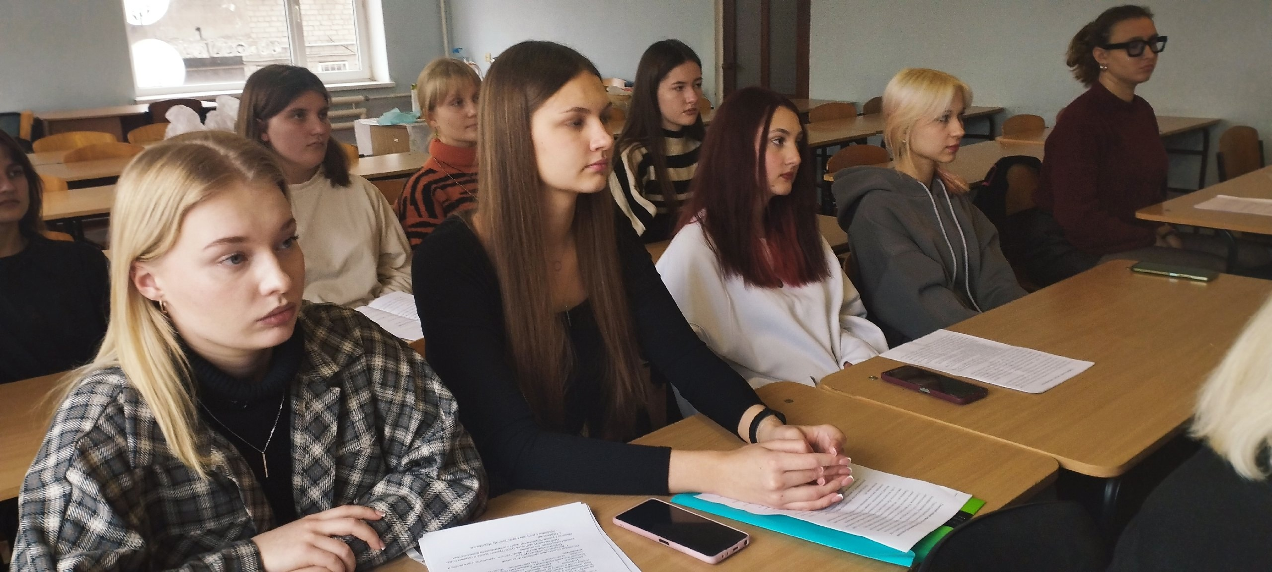 Студенты-дефектологи приняли участие в круглом столе, приуроченном ко дню инвалидов