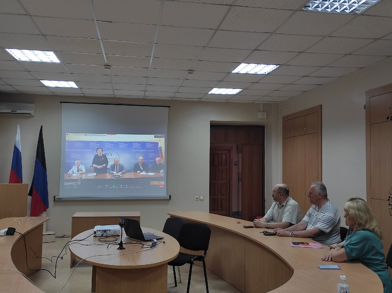 Историки ДонНУ приняли участие в работе международного круглого стола «Защитим историческую правду о Великой войне и Великой Победе»