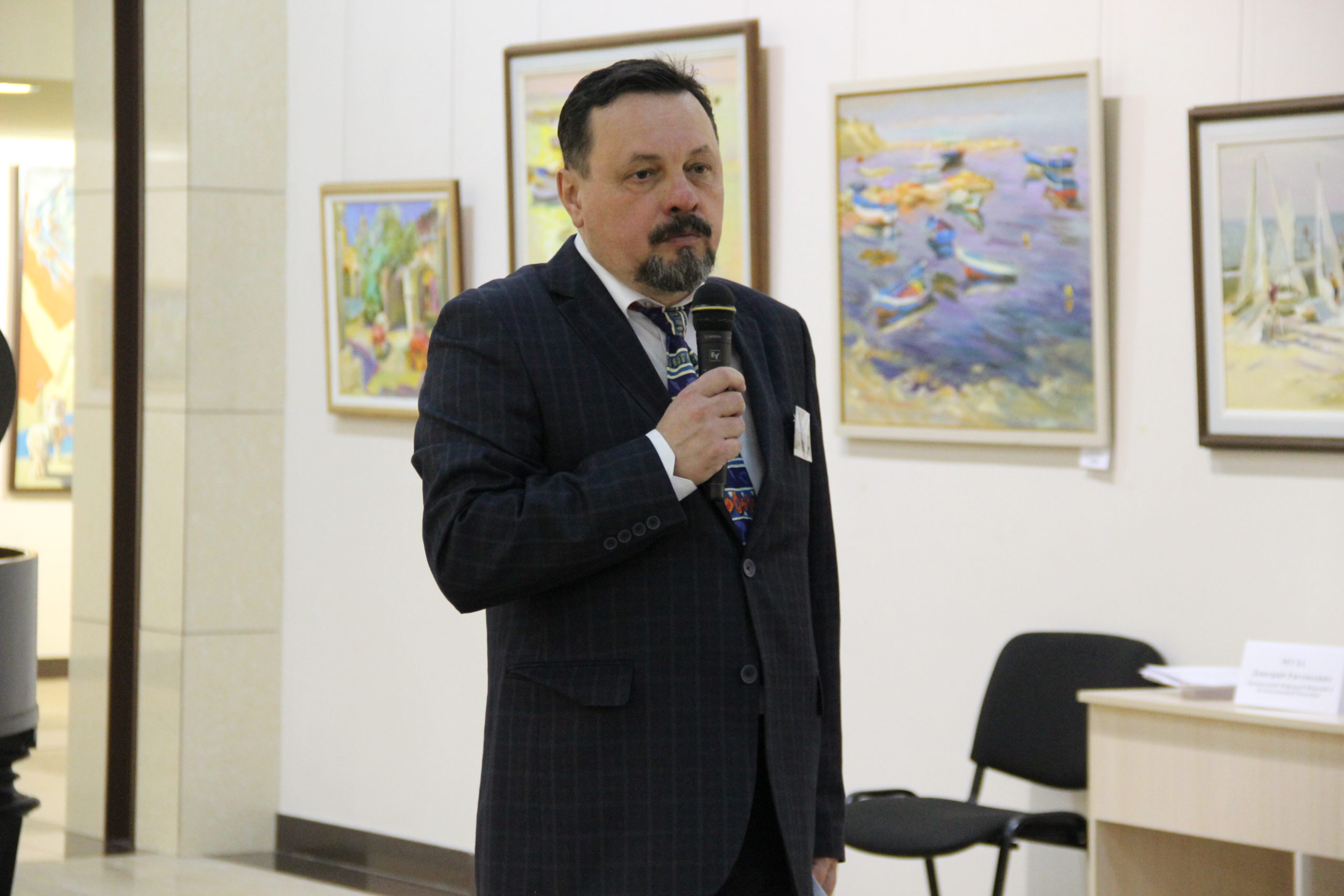 В художественном музее «Арт-Донбасс» прошел круглый стол «Культурный ландшафт Донбасса: актуальные вопросы изучения и развития»