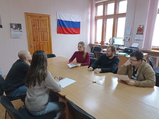 СНО «Истоки» провело круглый стол на тему «Российские женщины в науке»