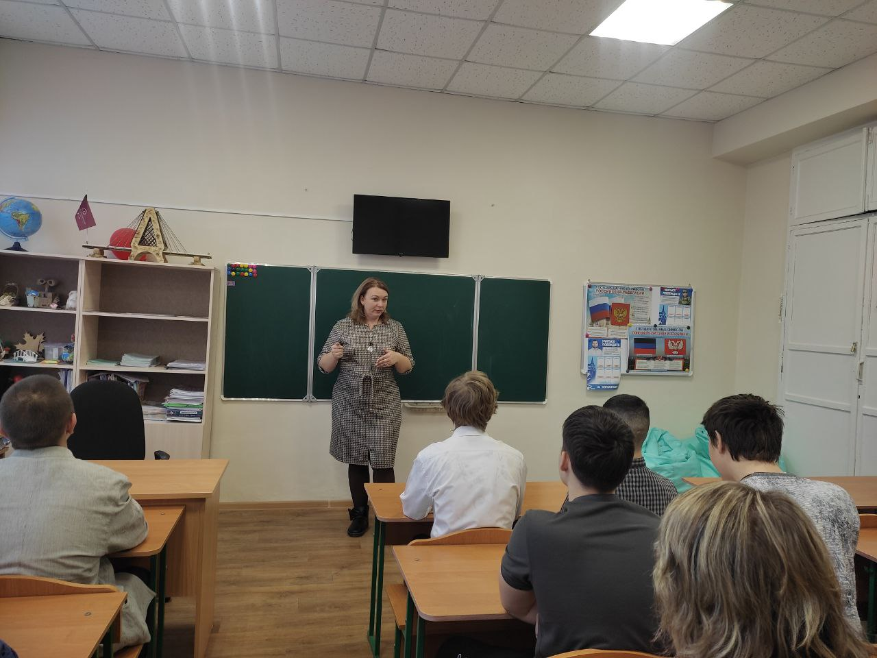 Преподаватель Института педагогики провела встречу с обучающимися психолого-педагогического класса