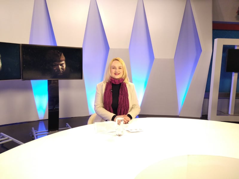 Декан ФИЯ в программе «Тема» на ТК «Юнион» рассказала о работе факультета в дистанционном формате