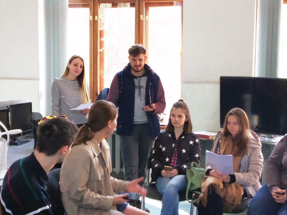 Студенты-журналисты обсудили проблемы функционирования современной медиакритики в обществе