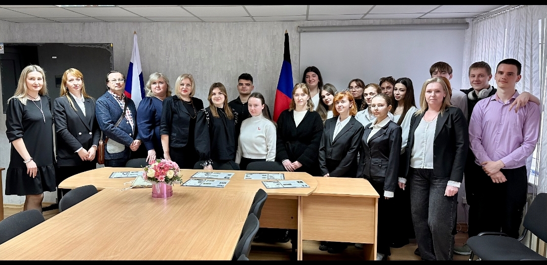 В ДонГУ прошла студенческая конференция по проблемам информационно-документационного обеспечения управления и системного анализа