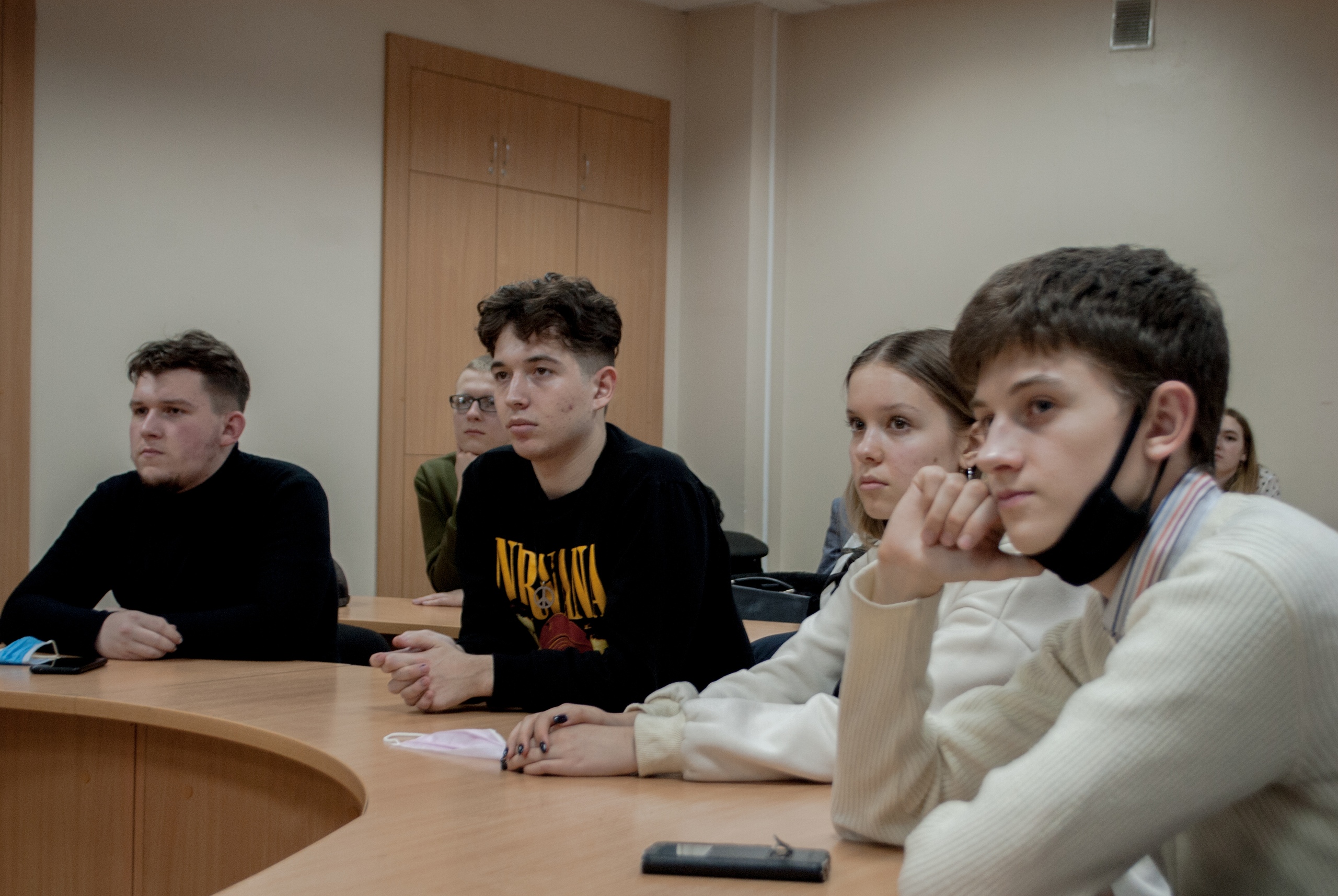 На историческом факультете  провели круглый стол, посвященный Дню юного героя-антифашиста  