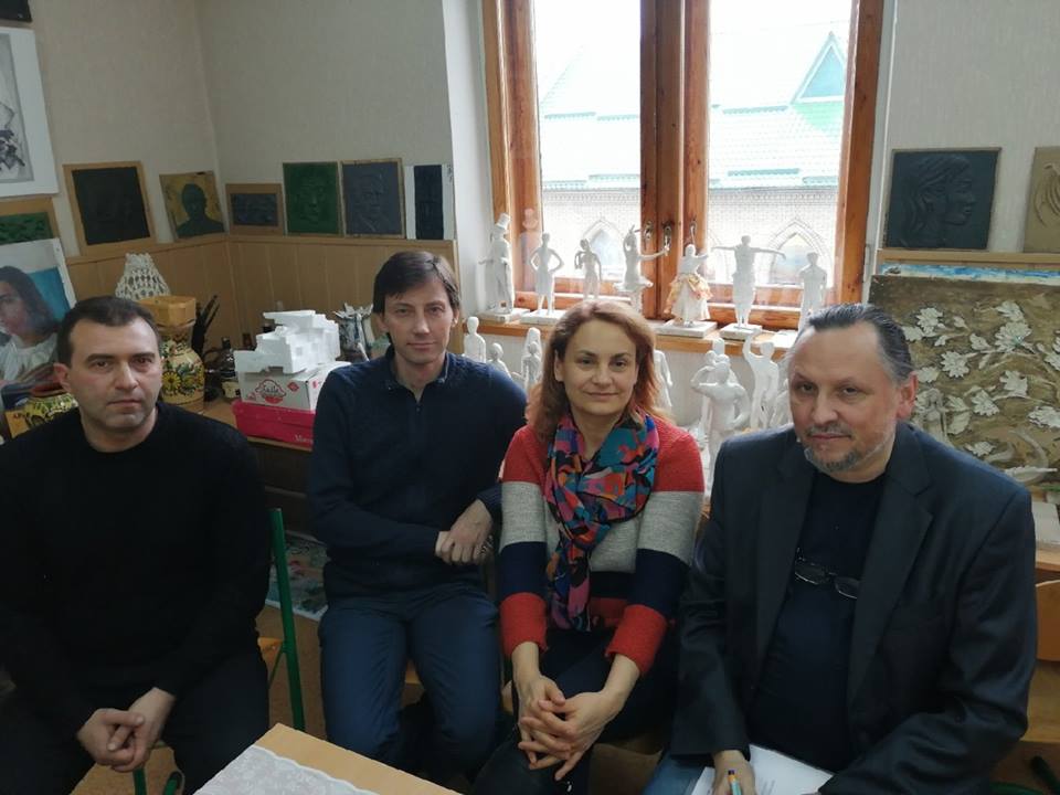 Кафедры дизайна и арт-менеджмента и педагогики провели семинар по методам научных исследований в дизайн-образовании