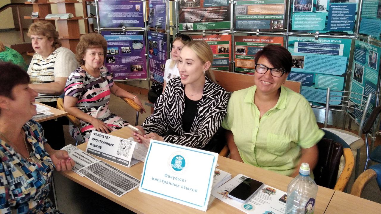 В ДонГУ подано 3150 заявлений от 1300 абитуриентов