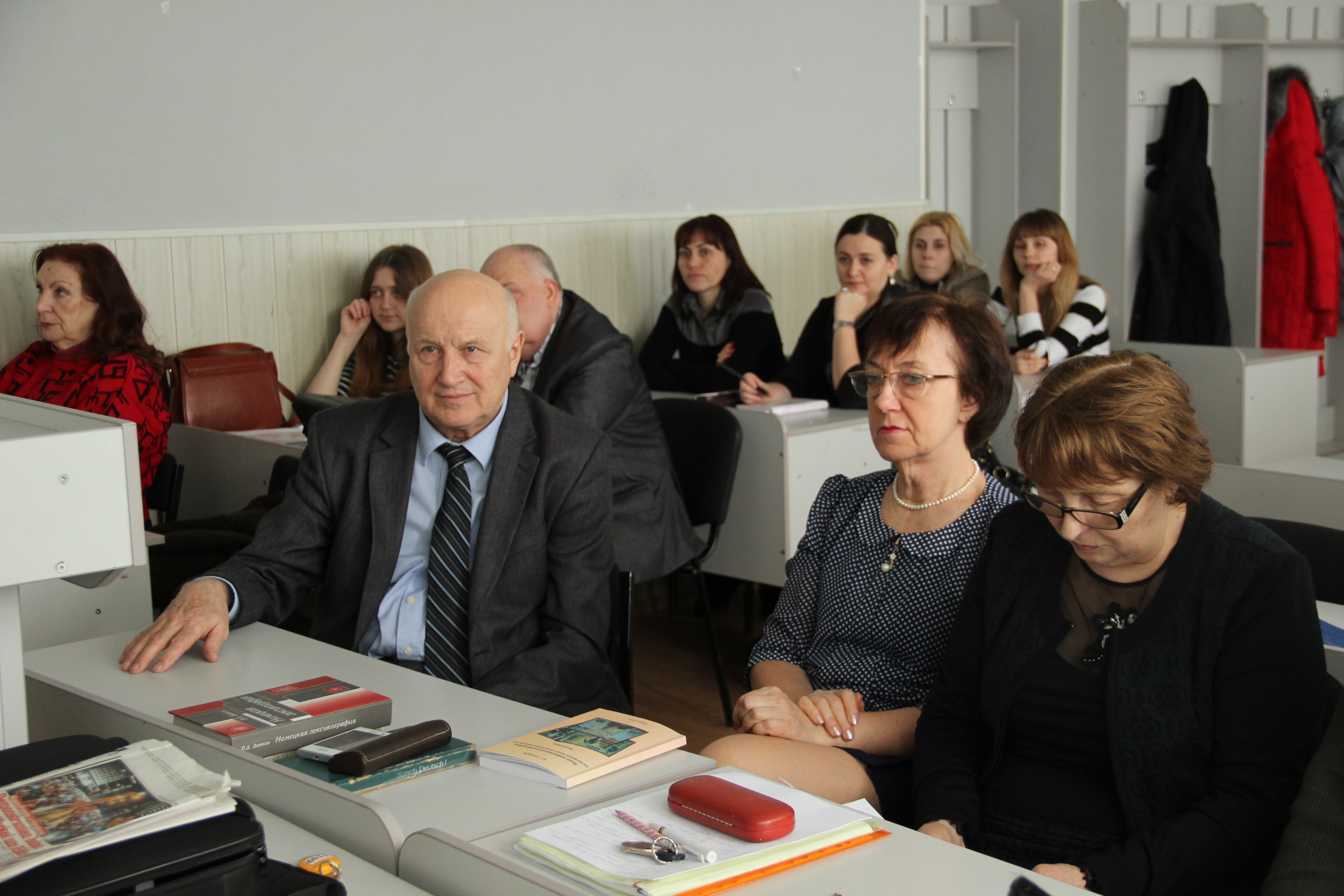 Встреча студентов и преподавателей ФИЯ с профессором Рязанского государственного университета им. Есенина Александром Голодовым