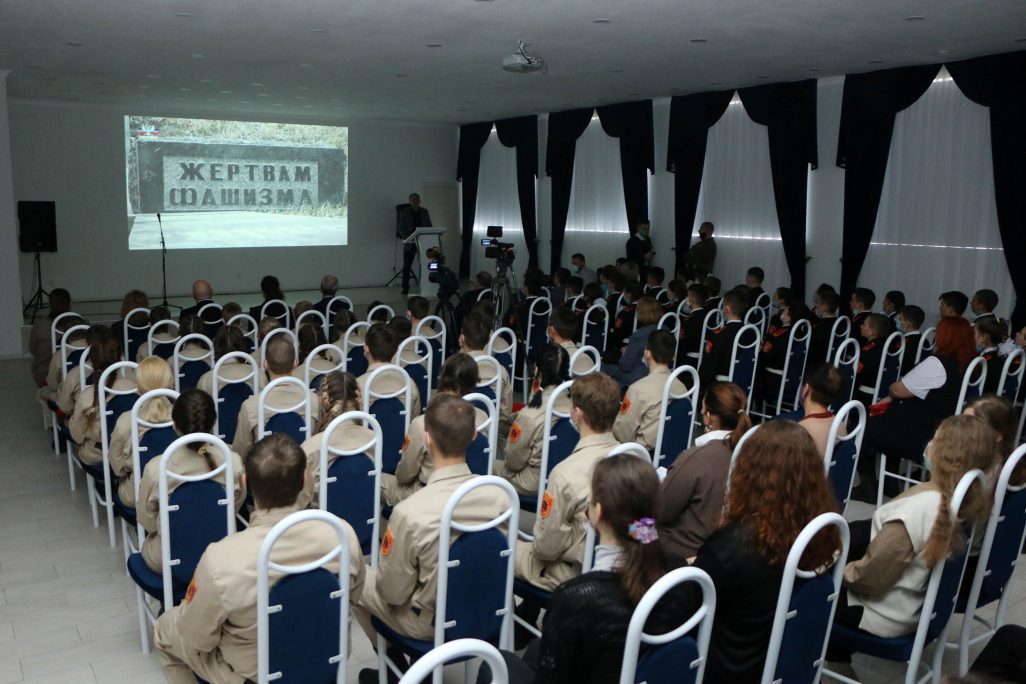 Телестудия ДонНУ об участии студентов университета в мероприятии, посвященном Дню неизвестного солдата