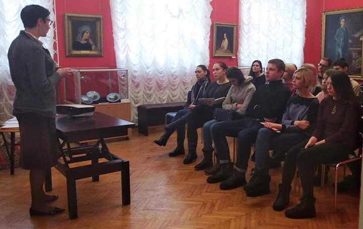 Старший преподаватель кафедры мировой и отечественной культуры прочитала лекцию к 160-летию со дня рождения Антона Чехова