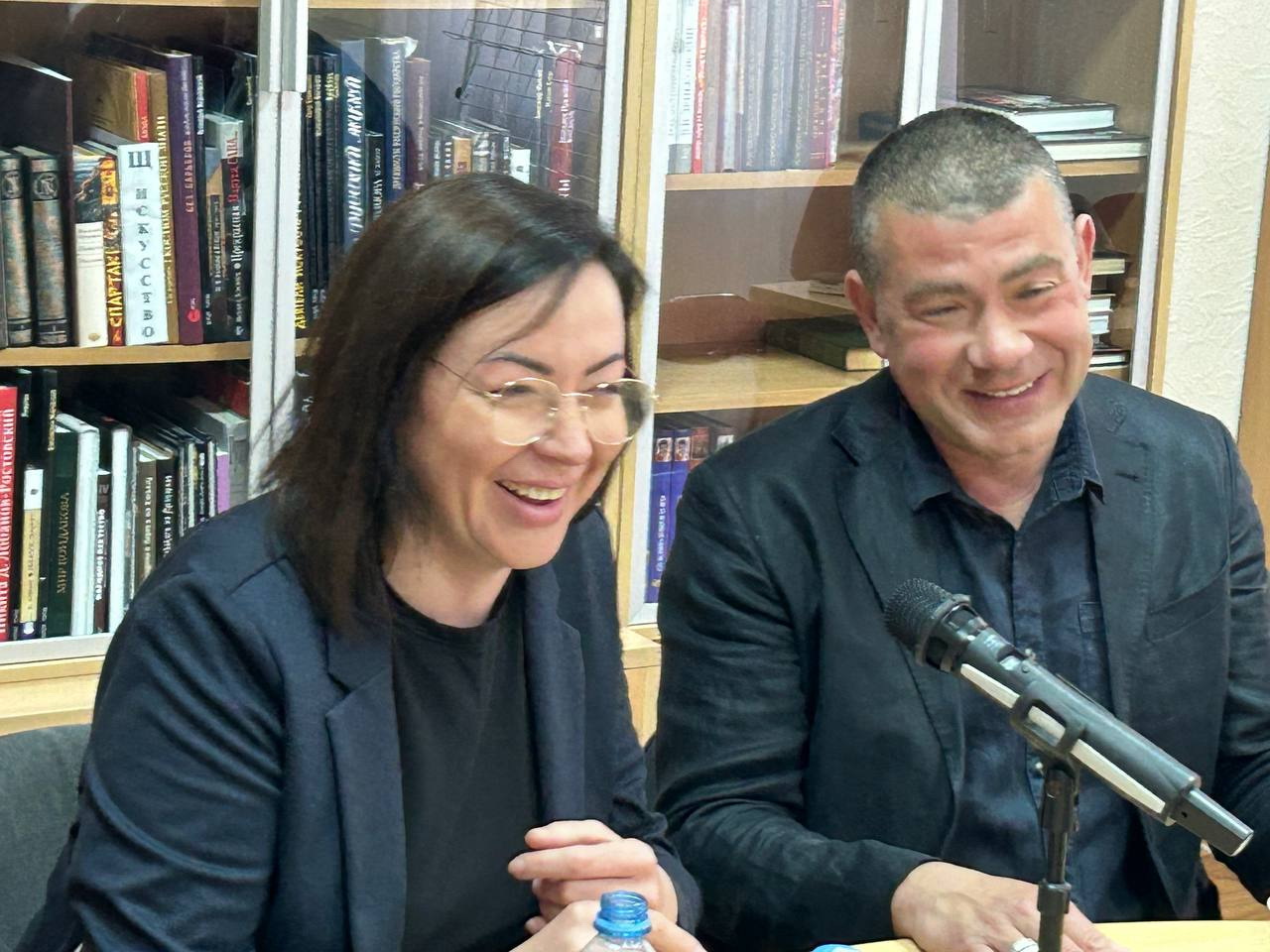 «История не про кино, а про жизнь». В ДонГУ прошел мастер-класс, посвященный профессии режиссера